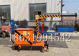 盐山县随车吊机全电动液压吊油压随车吊车载式的吊机随车吊机车间车载价格